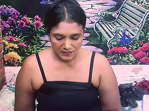 Snapshot of IndianSexyLady20 chatting on 03/23/26, 05:29 IndianSexyLady20 online show from 03/23/26, 05:29