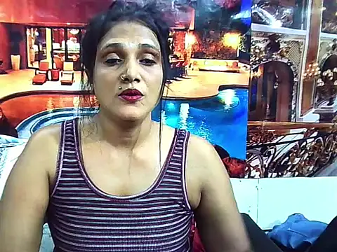 Snapshot of IndianSexyLady20 chatting on 05/08/26, 03:05 IndianSexyLady20 online show from 05/08/26, 03:05