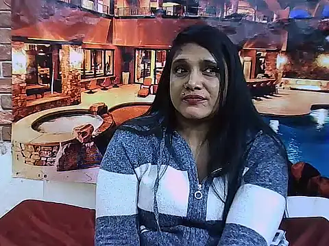 Snapshot of IndianSexyLady20 chatting on 04/10/26, 05:36 IndianSexyLady20 online show from 04/10/26, 05:36