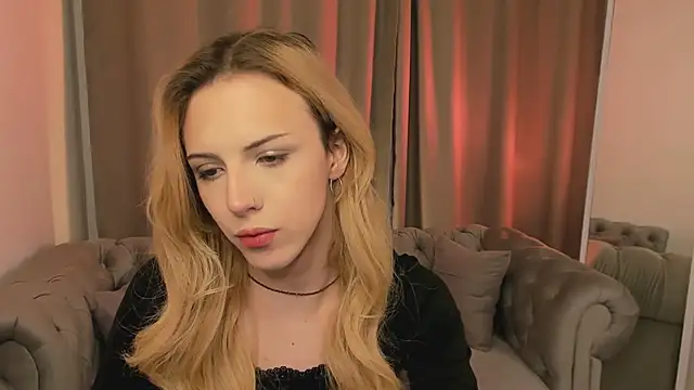 Tiffany  King online show from 04/09/26, 05:42