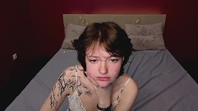 Snapshot of Svenaa_Kopnie chatting on 02/28/26, 03:06 Svenaa Kopnie online show from 02/28/26, 03:06