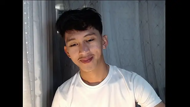  andrie69  online show from 03/13/26, 05:45