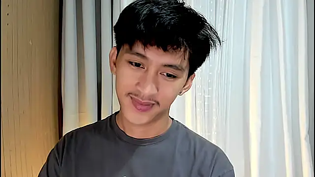  andrie69  online show from 04/09/26, 12:45