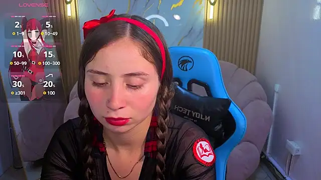 Ariana18 b online show from 04/15/26, 01:04