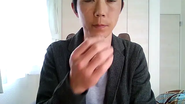 K0U-123 online show from 05/06/26, 02:15