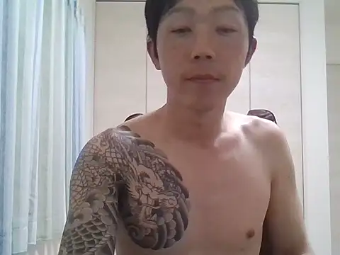 K0U-123 online show from 03/31/26, 01:35