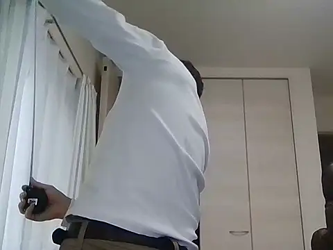 K0U-123 online show from 04/09/26, 11:44