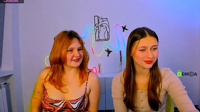 arianaa cat online show from 02/28/26, 07:35