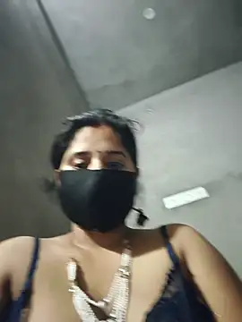 Snapshot of Sexy_khushi19 chatting on 05/19/26, 02:24 Sexy khushi19 online show from 05/19/26, 02:24