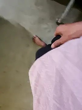 Snapshot of sexkingshiv chatting on 04/09/26, 07:36 sexkingshiv online show from 04/09/26, 07:36