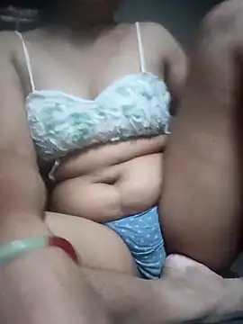 Annuhot143 online show from 04/01/26, 04:26