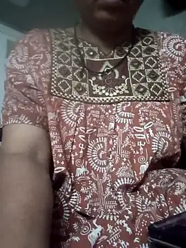 Snapshot of Annuhot143 chatting on 02/19/26, 02:52 Annuhot143 online show from 02/19/26, 02:52