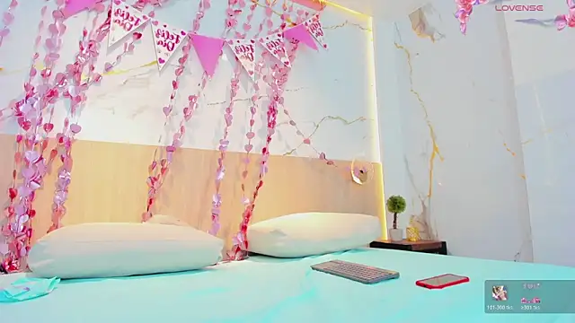 Snapshot of rebecca_ponce_ chatting on 02/16/26, 07:12 rebecca ponce online show from 02/16/26, 07:12