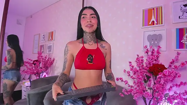 Snapshot of Ashley_Blum_ chatting on 02/27/26, 12:49 Ashley Blum online show from 02/27/26, 12:49