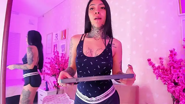 Snapshot of Ashley_Blum_ chatting on 02/13/26, 11:54 Ashley Blum online show from 02/13/26, 11:54