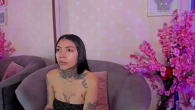 Ashley Blum  online show from 03/28/26, 11:55