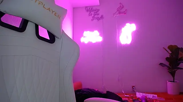 groovynights online show from 03/08/25, 07:05