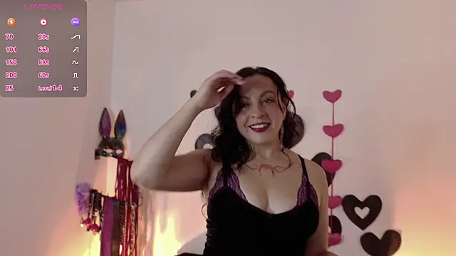 Snapshot of Yunnaa-Subb chatting on 02/13/26, 02:06 Yunnaa-Subb online show from 02/13/26, 02:06