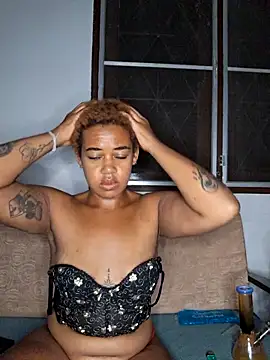 Snapshot of Seductive_Simon333 chatting on 02/10/26, 01:21 Seductive Simon333 online show from 02/10/26, 01:21