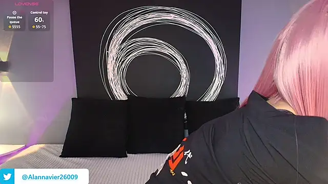 Snapshot of AlannaViera chatting on 02/21/26, 11:45 AlannaViera online show from 02/21/26, 11:45