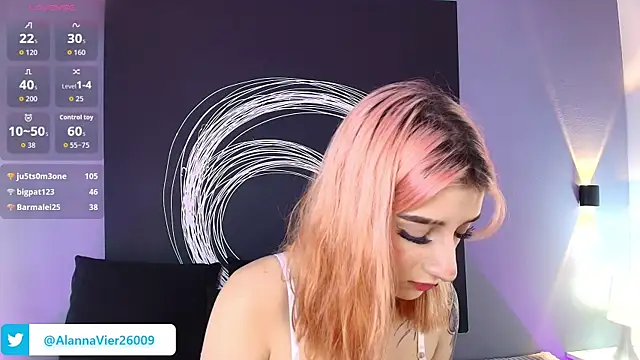 Snapshot of AlannaViera chatting on 06/05/26, 12:55 AlannaViera online show from 06/05/26, 12:55
