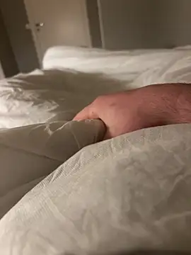 siisidjfjfjdj online show from 02/28/26, 05:40