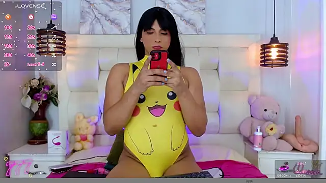Sophia Valentina online show from 06/12/26, 08:28