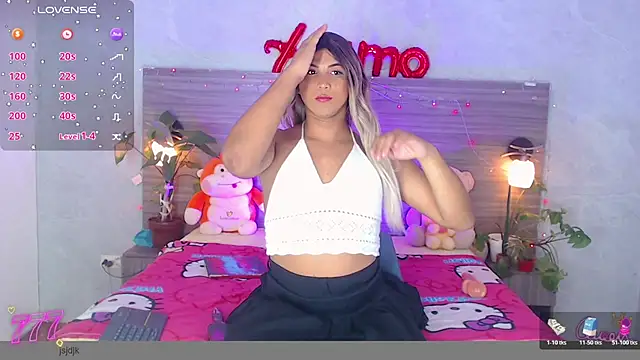 Sophia Valentina online show from 05/26/26, 04:43