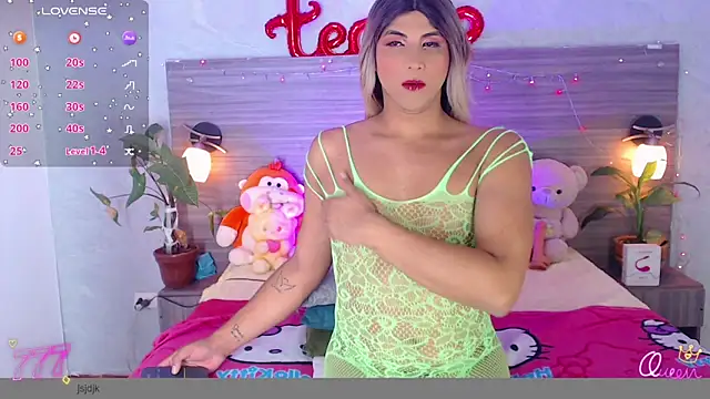 Sophia Valentina online show from 05/28/26, 04:31
