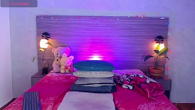 Sophia Valentina online show from 06/27/26, 04:29