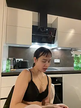 Snapshot of Just-Lilly chatting on 04/05/26, 03:19 Just-Lilly online show from 04/05/26, 03:19