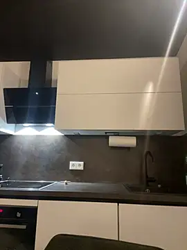 Snapshot of Just-Lilly chatting on 04/15/26, 10:10 Just-Lilly online show from 04/15/26, 10:10