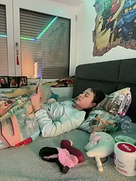 Snapshot of Just-Lilly chatting on 03/19/26, 01:11 Just-Lilly online show from 03/19/26, 01:11