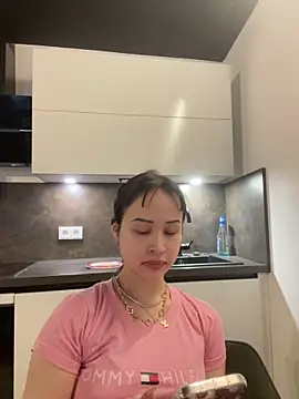 Just-Lilly online show from 06/17/26, 04:50