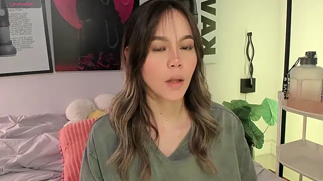 Hey lucy   online show from 04/14/26, 11:15