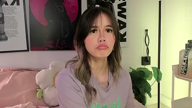 Hey lucy   online show from 04/15/26, 11:16