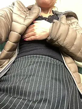 missgirl88 online show from 03/12/26, 01:04