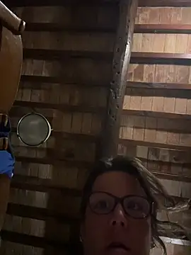 missgirl88 online show from 03/18/26, 02:48