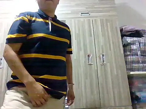 tresporcincoesmimedida online show from 02/10/26, 01:04