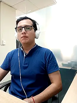 tresporcincoesmimedida online show from 02/19/26, 07:22