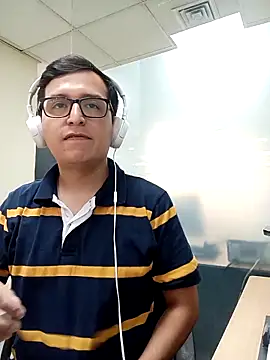 tresporcincoesmimedida online show from 02/20/26, 02:52