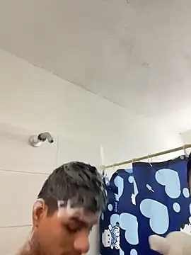 foxxy and lion online show from 02/04/26, 10:05