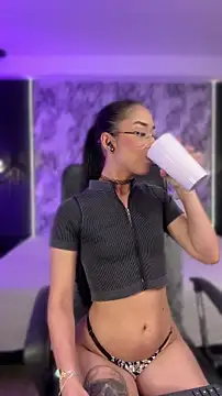 Mialarouse online show from 04/14/26, 09:09