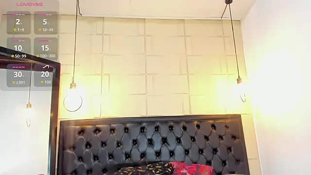 RousMature online show from 04/14/26, 03:39