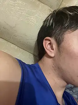 AlexanderCollman2 online show from 04/14/26, 02:49