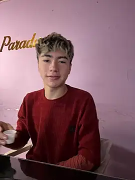 AlexanderCollman2 online show from 04/13/26, 03:10