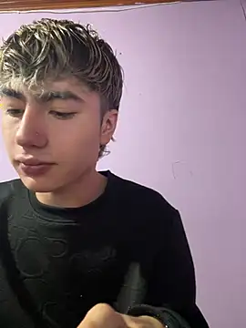 AlexanderCollman2 online show from 04/08/26, 02:13