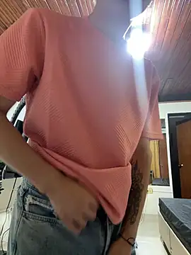 AlexanderCollman2 online show from 04/15/26, 03:01