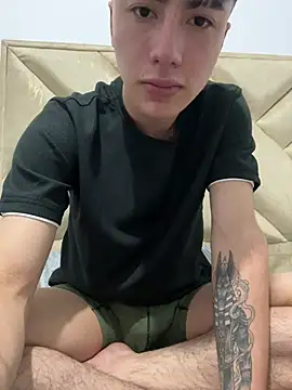 AlexanderCollman2 online show from 02/04/26, 08:20