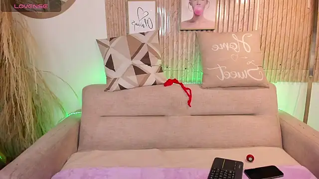 Sally Dvine online show from 03/18/26, 07:59